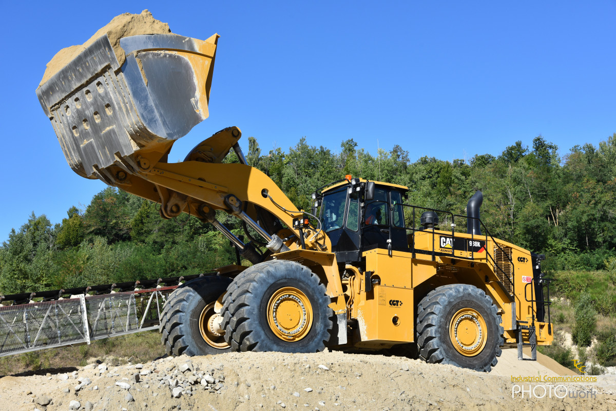 CAT 988K